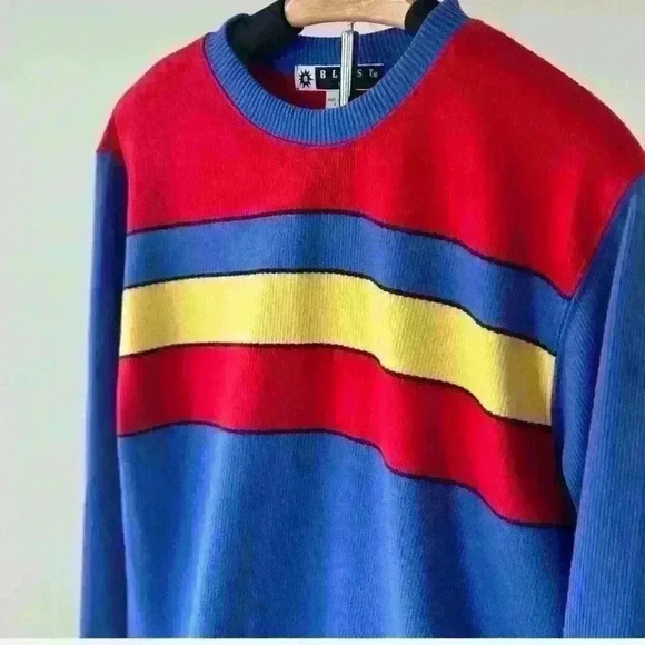 Cute Colorblock Vintage 90s Blast Sweater perfect for fall - Picture 3 of 5